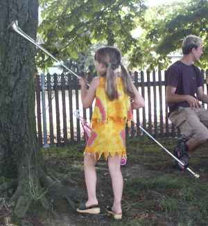 Maedchen mit Posaune